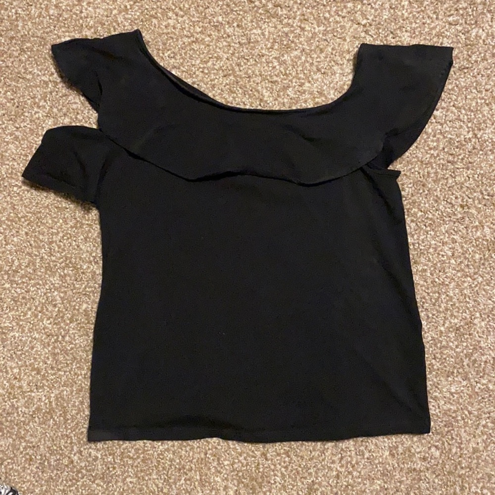 Ruffled neck line top
